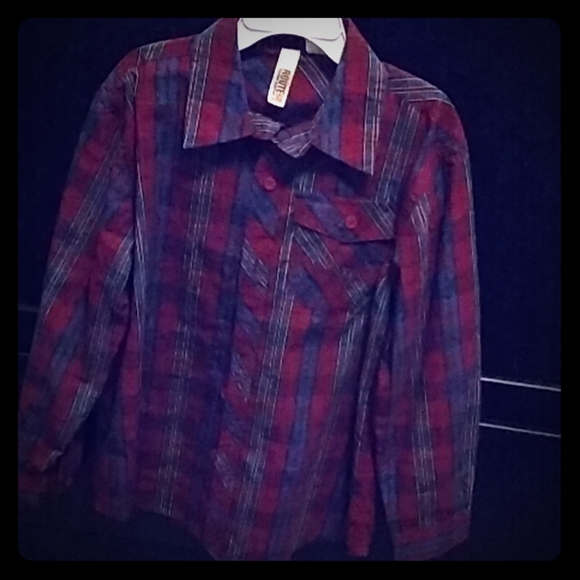 Christmas button down - Picture 1 of 1